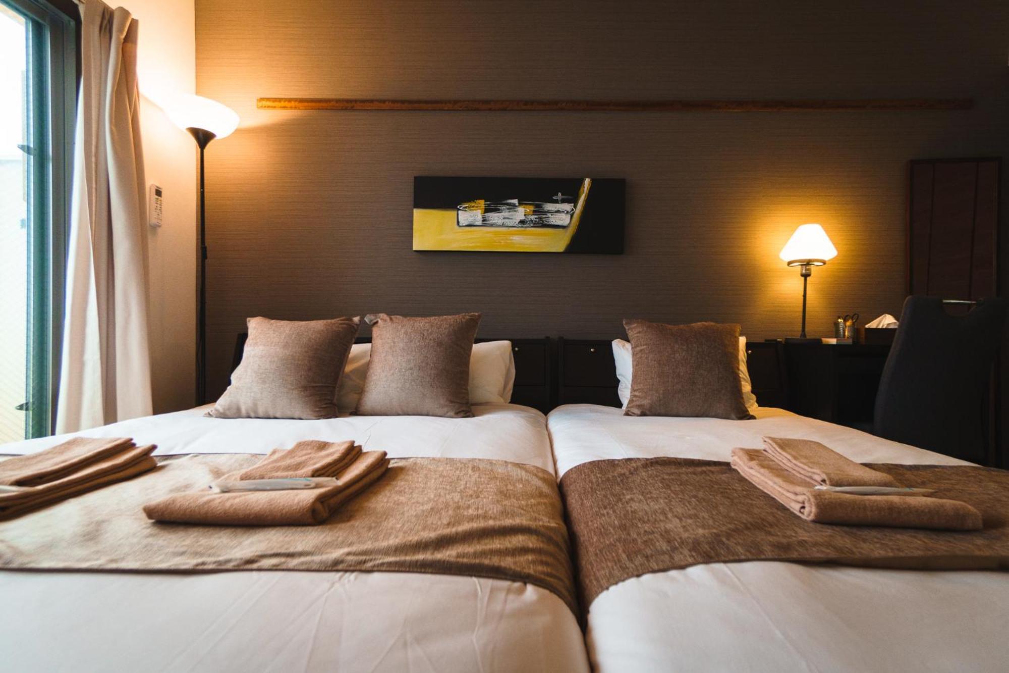 มิสเตอร์คินทาโระ Aparthotel นาฮะ ภายนอก รูปภาพ